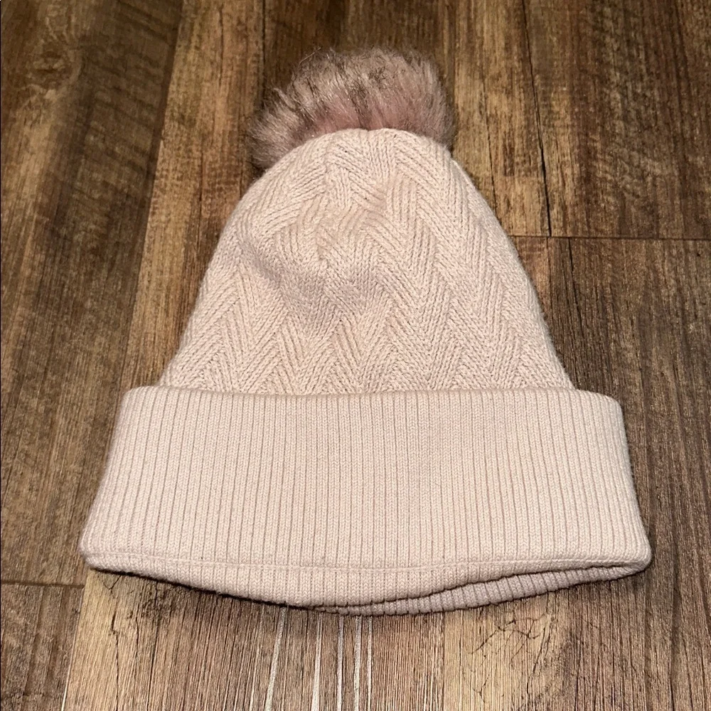 Lululemon Pom Pom Knit Beanie Hat‎ Sherpa Lined
